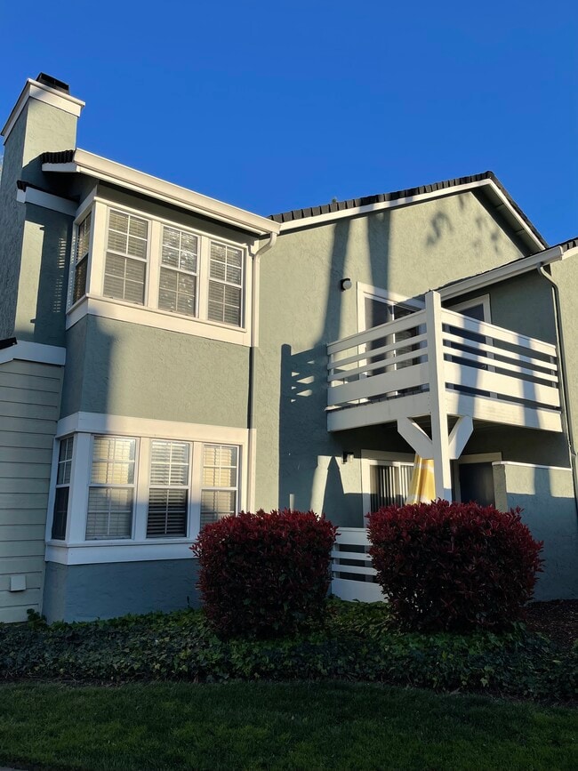 Building Photo - 2915 N Texas St Unit 1 BEDROOM 1 Bath Apartmen Rental