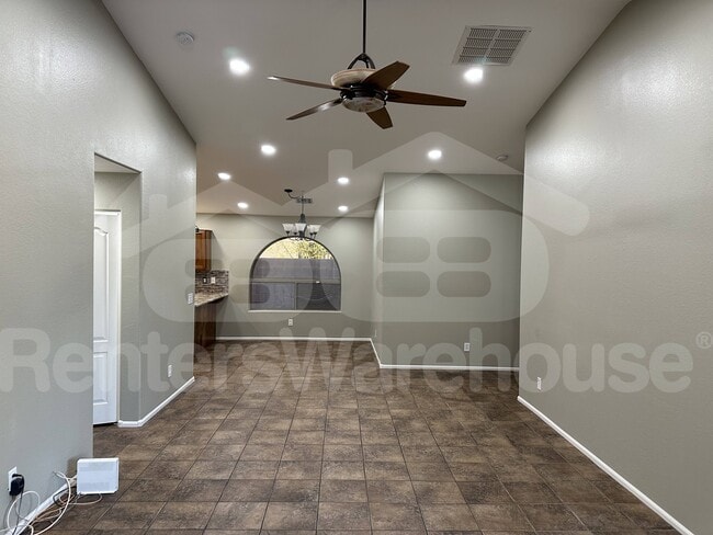 Photo - 1151 N 159th Dr