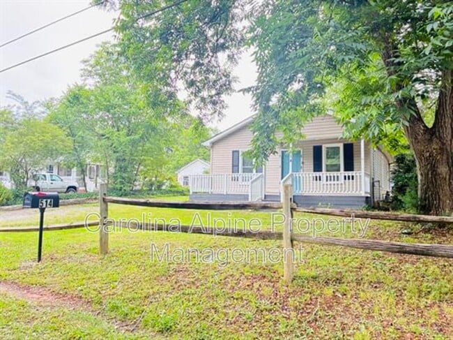 Photo - 514 S Maple St