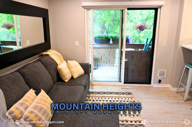 Building Photo - 6841 Countrywoods Cir Rental
