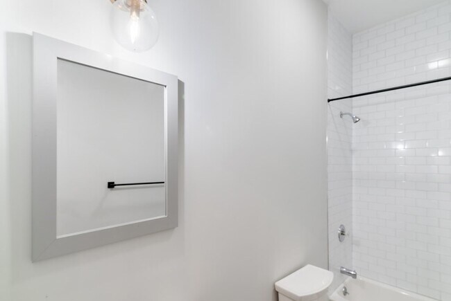 Photo - 492 Sumner St Unit 2