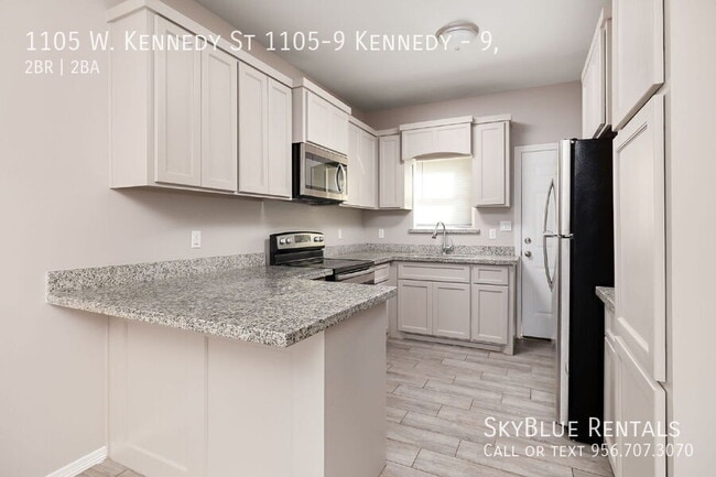 Building Photo - 1105 W Kennedy St Unit 9,