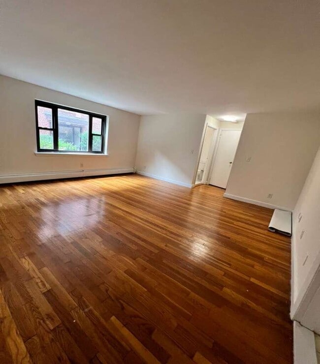 Building Photo - 39 Harvard Ave Unit 1 Rental