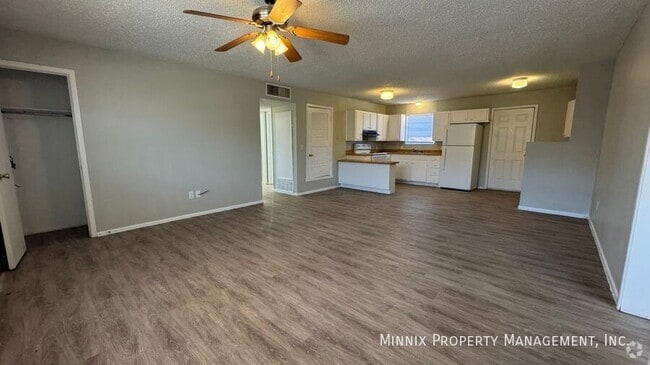 Building Photo - 2500 W 16th St Rental