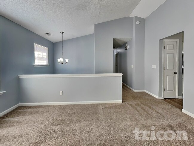 Photo - 245 Longview Dr
