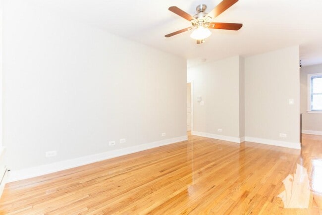 Photo - 617 W Melrose St Unit A3