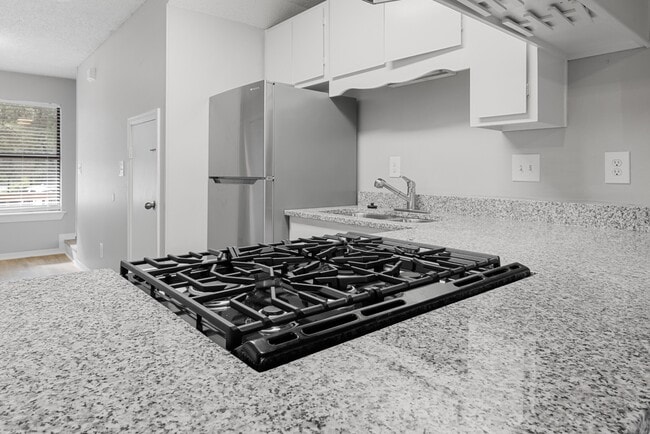 Building Photo - 205 Marquette St