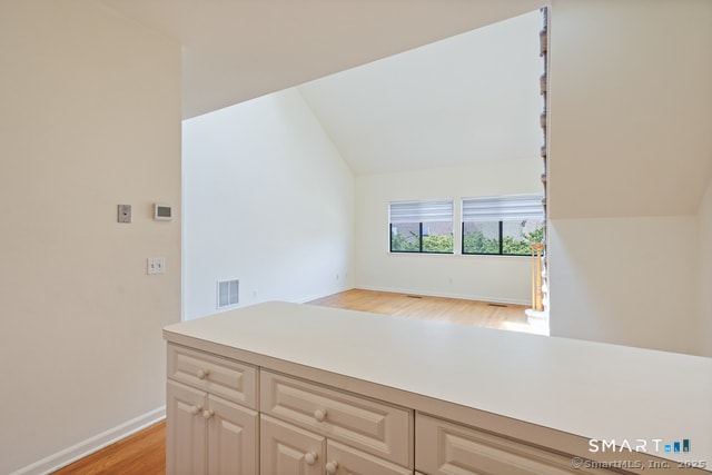 Photo - 2435 Bedford St Unidad 21HH