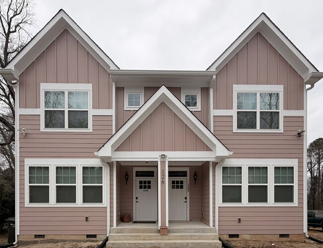 Building Photo - 126 East End Ave