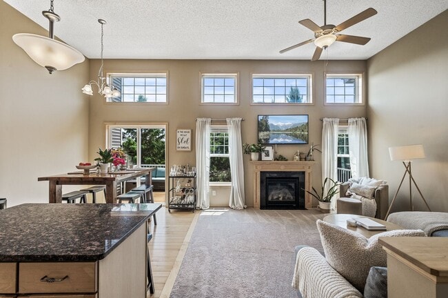 Photo - Spacious 3-Bedroom Townhome in Prime Savage/Prior Lake Location