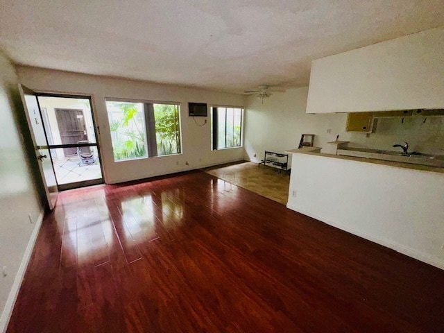 Photo - 610 N Wilton Pl Unidad 3