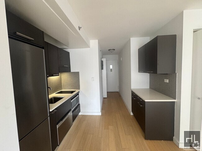 Building Photo - East 39th Street Unit 15C Rental