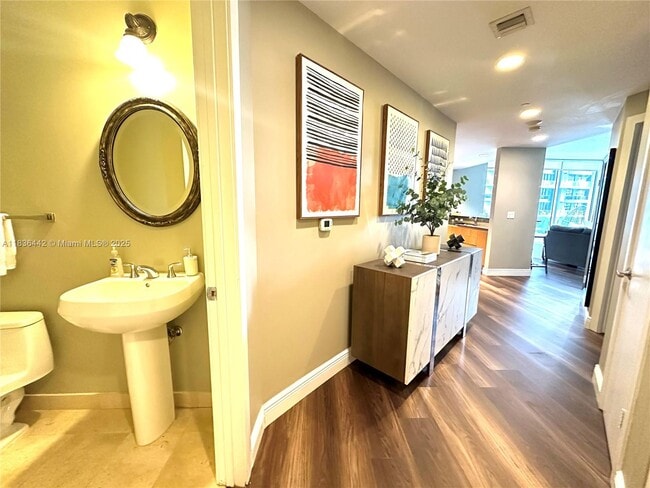 Photo - 1050 Brickell Ave Unit 2220