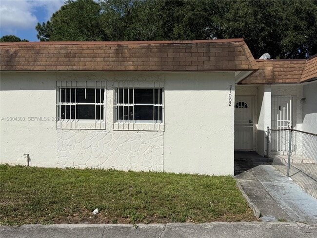 Building Photo - 21002 NW 39th Ave