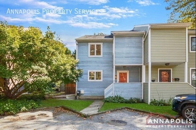 Building Photo - 73 Spa Rd