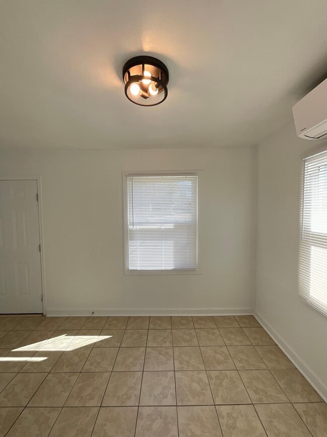 Photo - 3005 Abelia Dr