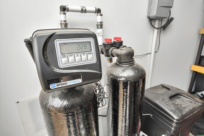 Photo - 311 John House Ln