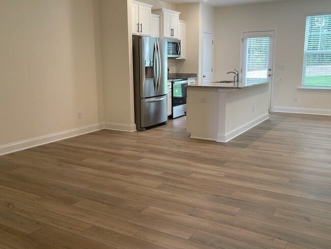 Photo - 6304 Lady Eliza Ln