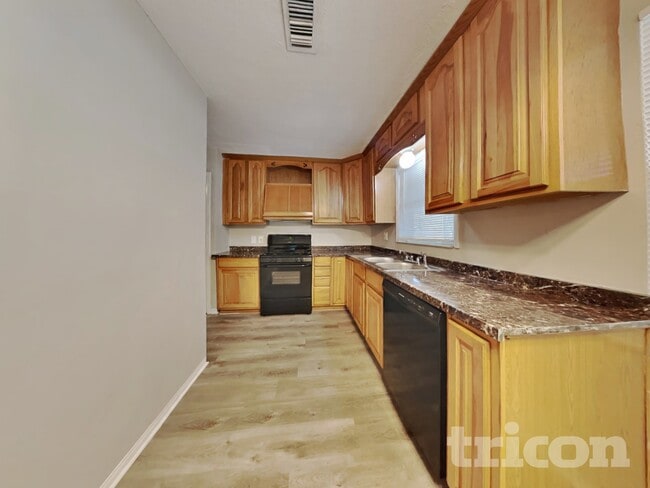 Photo - 2022 68th Ave S