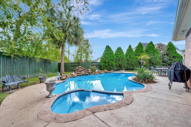 Photo - 1639 Lakeside Enclave Dr
