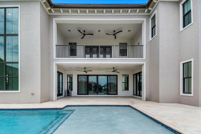 Building Photo - Watercrest Circle East, Parkland, FL 33076 - 6 BR 8 BA single-family home