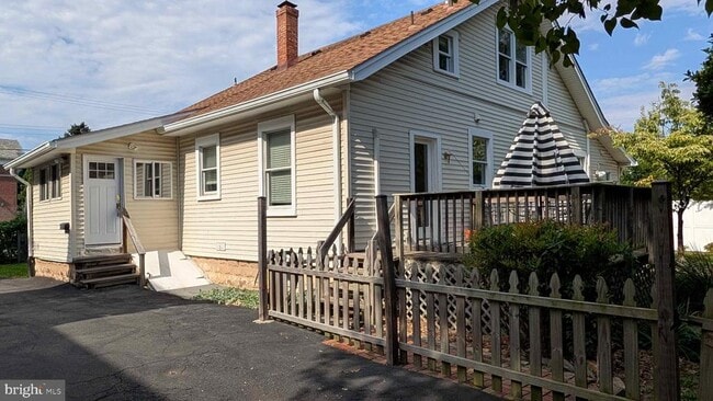 Photo - 802 S Glebe Rd