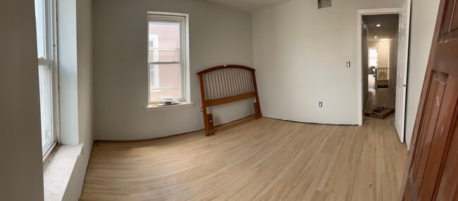 Building Photo - 4025 Spring Garden St Rental