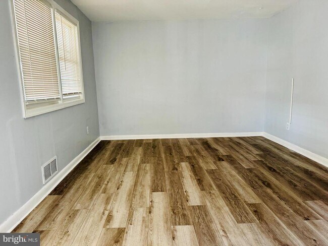 Photo - 8134 Mid Haven Rd