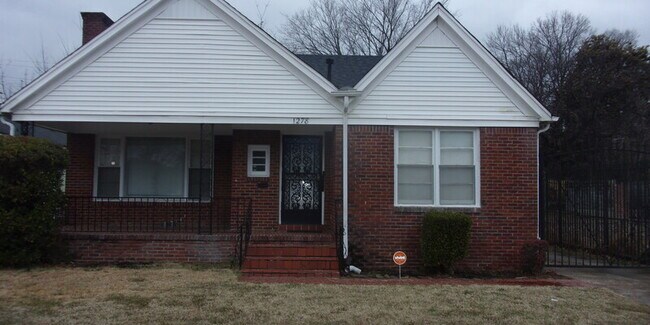 Photo - 1278 Gill Ave