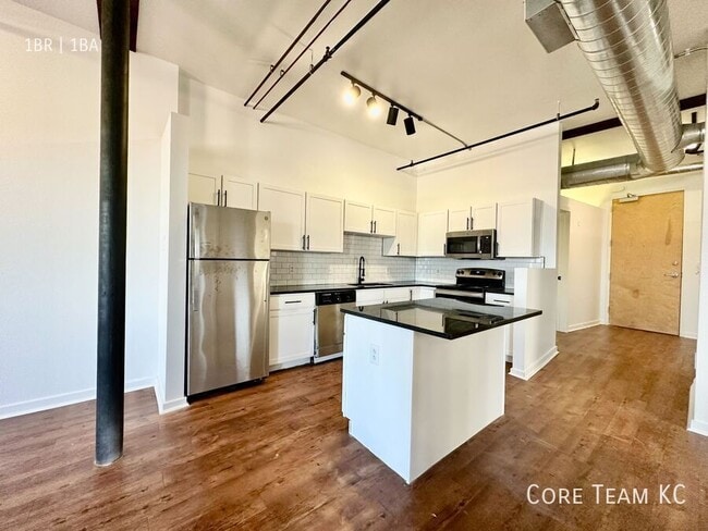 Photo - 204 Walnut St Unit 508