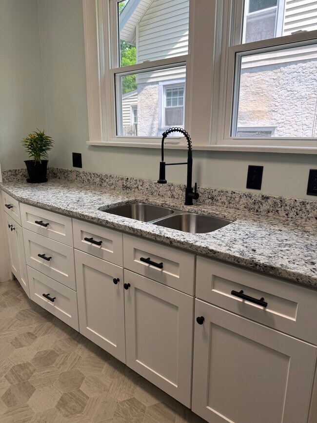 Photo - 5419 Roseland Mound Casa