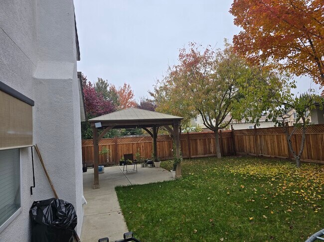 Photo - 1176 Junction Dr