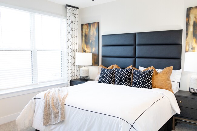 District at Riverside Apartments