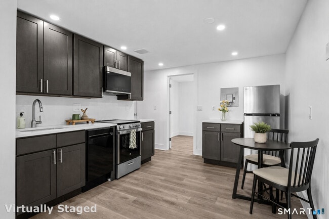 Photo - 149 Garfield Ave