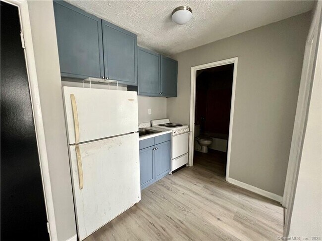 Photo - 85 Union Ave Unit A4