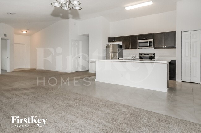 Photo - 3157 SW Letchworth St