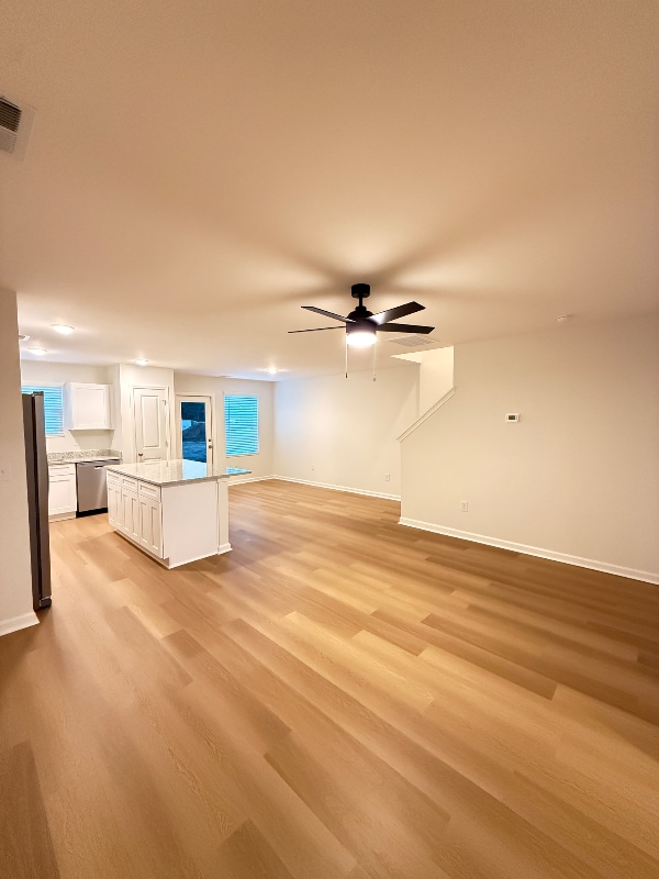 Photo - 44 W Farley Dr