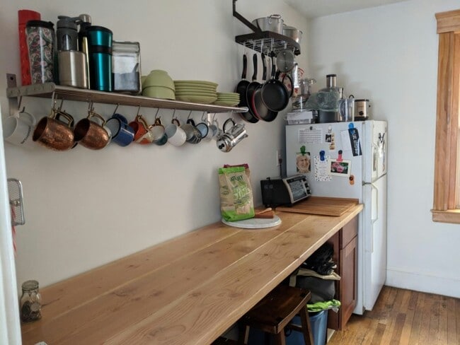 Building Photo - 97 Hancock St Unit 2