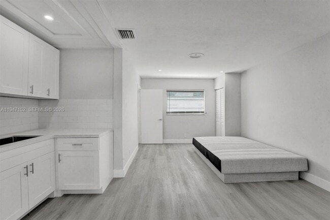 Photo - 5657 Grant St Unit 2