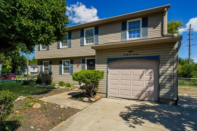 Photo - 2520 Blue Rock Blvd