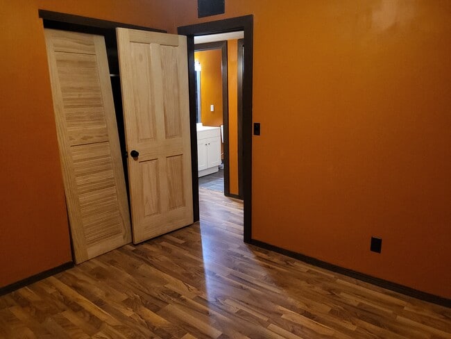 Photo - 75 Roland St