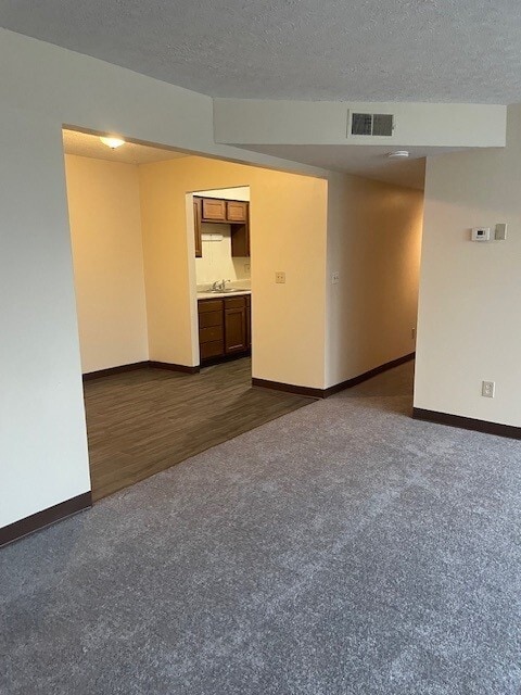 Photo - Hickory Way Apartments