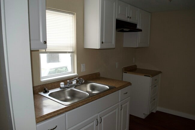 Photo - 521 S Polaris