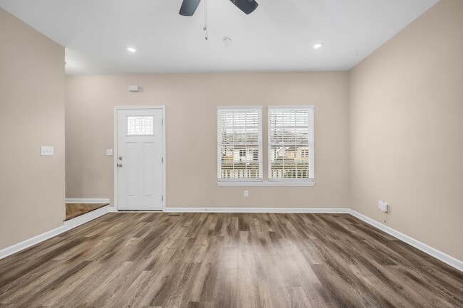 Photo - 1911 9th Ave N