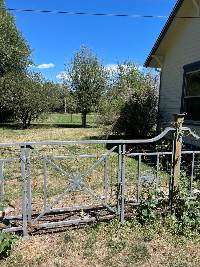 Photo - 1640 Locust St