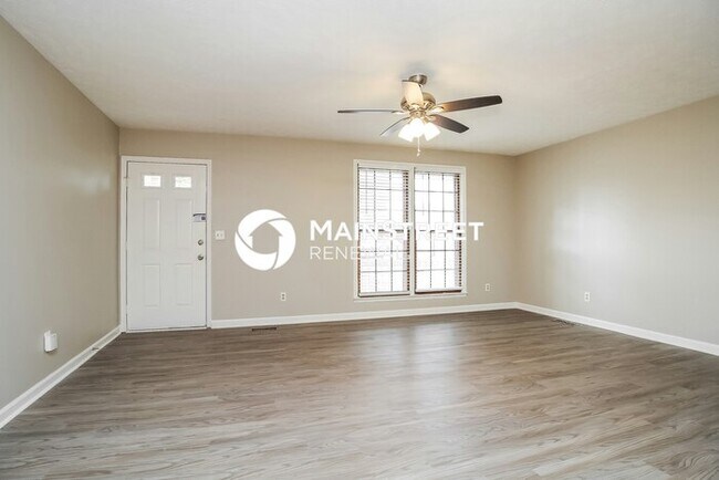 Photo - 3 Bedroom Pet-Friendly Home in Smyrna, TN with Main Street Renewal