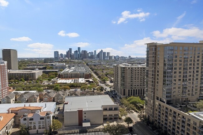 Photo - 3307 W Lamar St Unit B