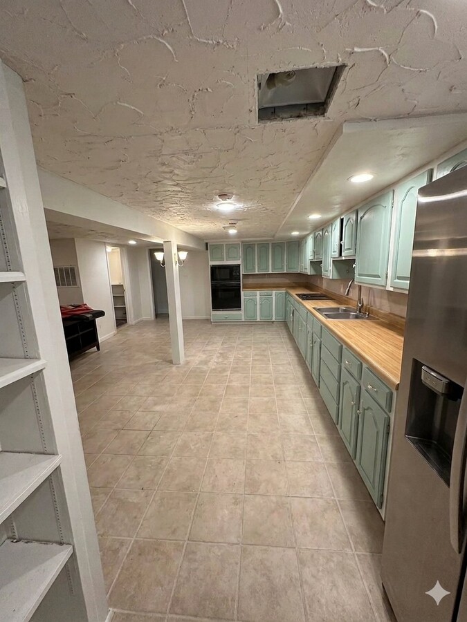 Photo - 5338 Claxton Ave