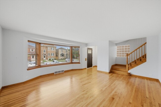 1838 Maple Ave