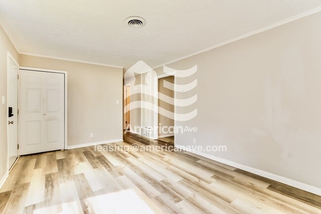 Photo - 6103 Trena Trail